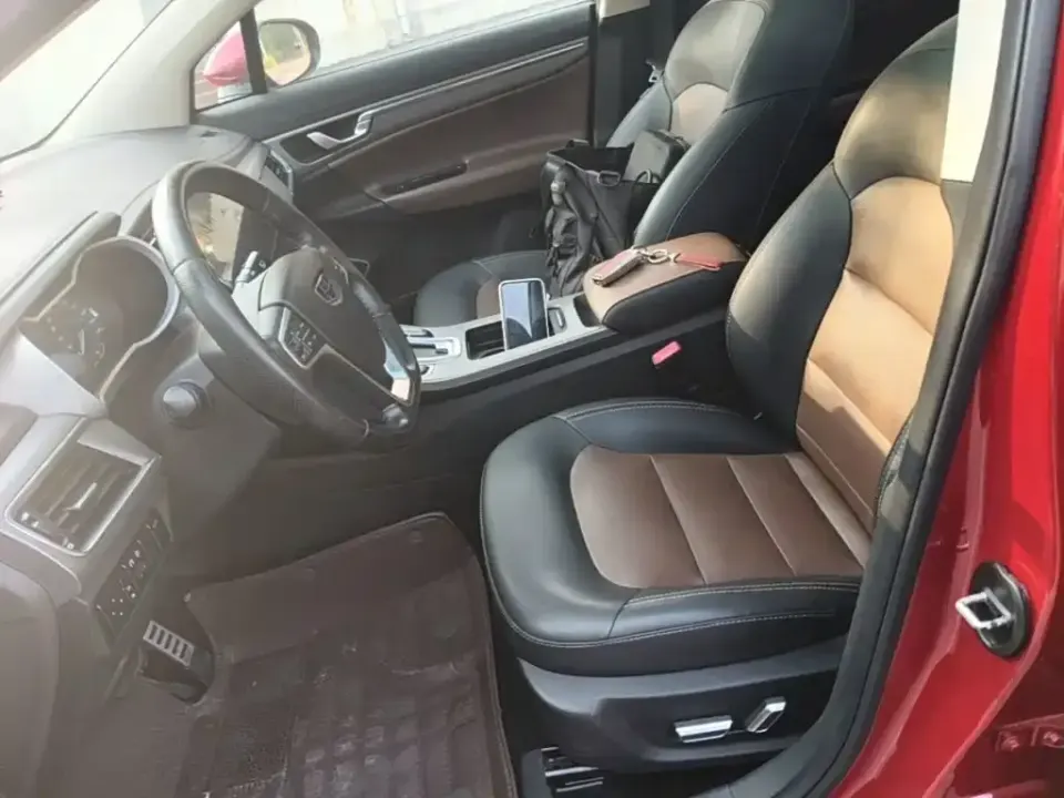 Geely Emgrand GS