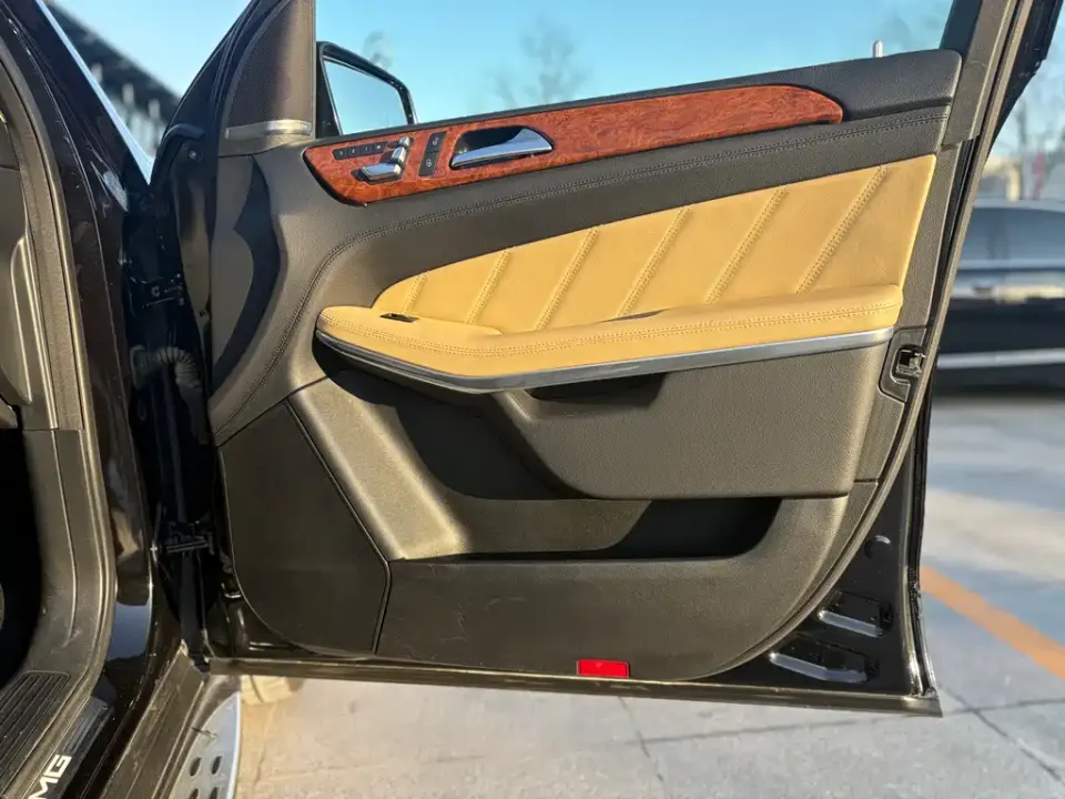 Mercedes-Benz GLS AMG