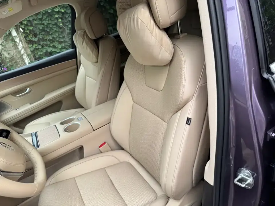AITO AITO M5