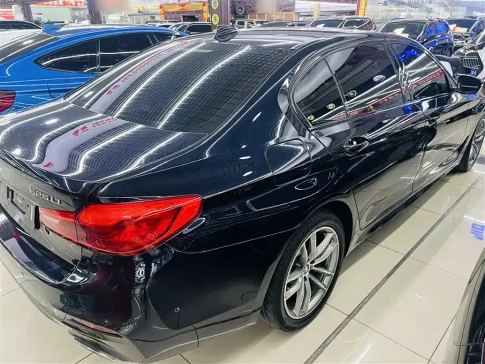 BMW 5-Series