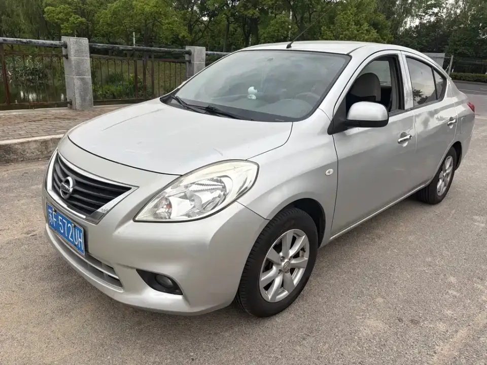 Nissan Sunny
