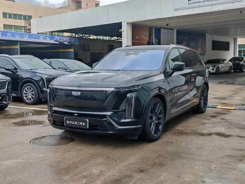 Cadillac Vistiq