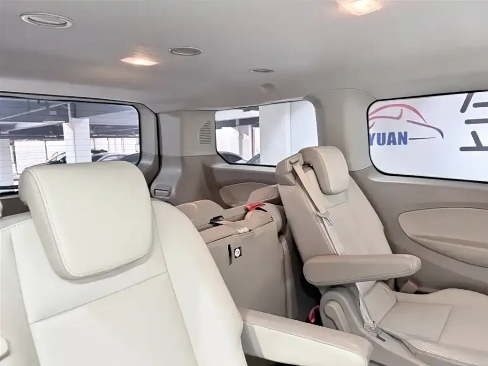 Ford Tourneo