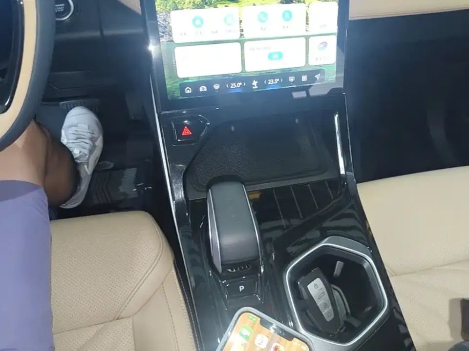 Geely Boyue L