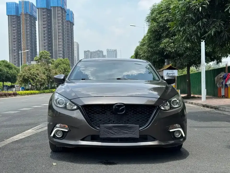 Mazda 3 Axela