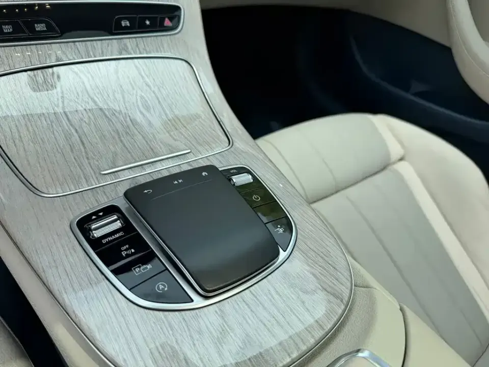 Mercedes-Benz E-Class (Import)
