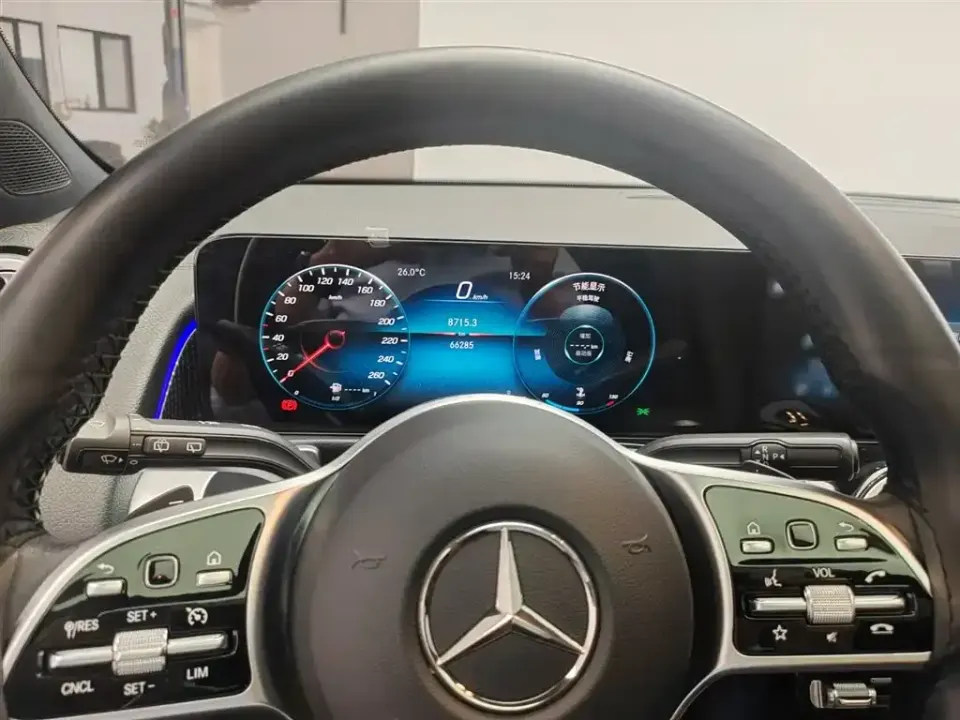 Mercedes-Benz GLB