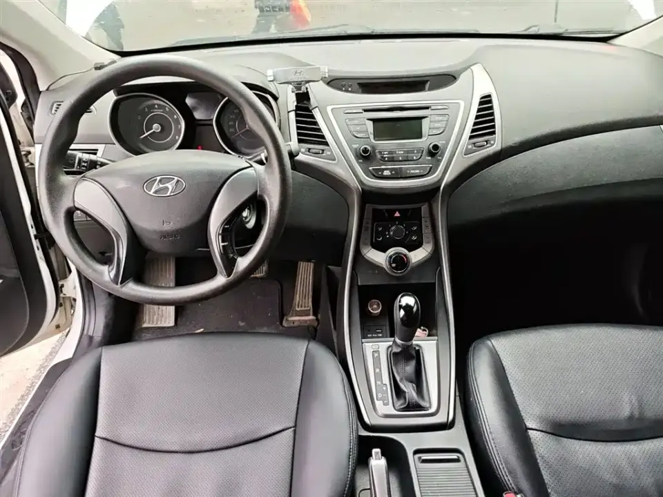 Hyundai Elantra Langdong