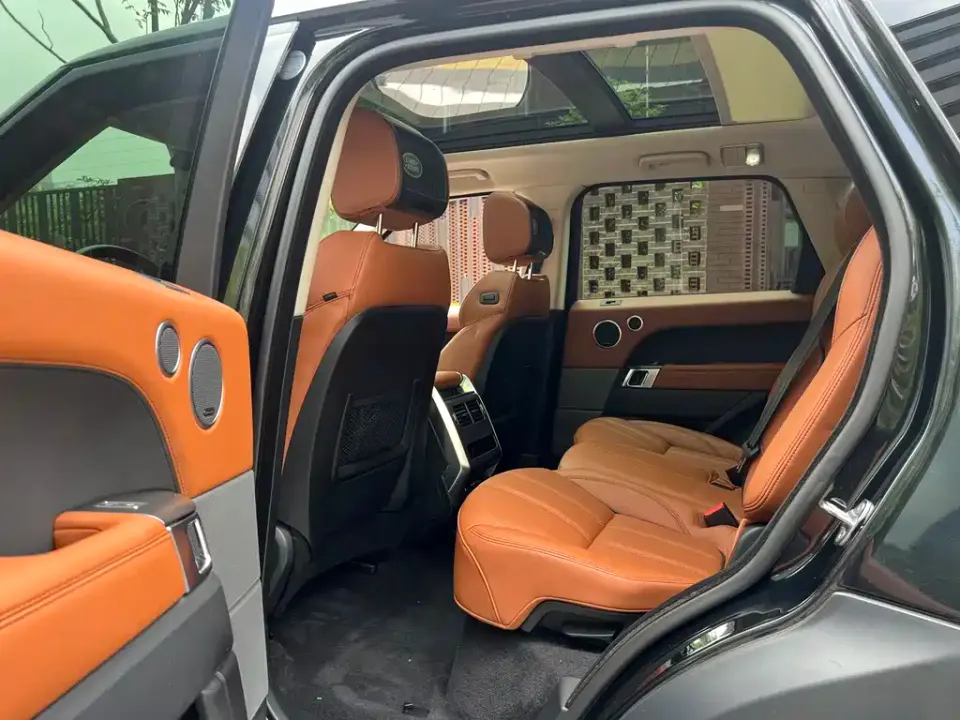 Land Rover Sport