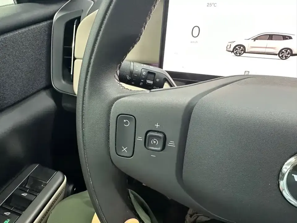 Volvo XC70 PHEV