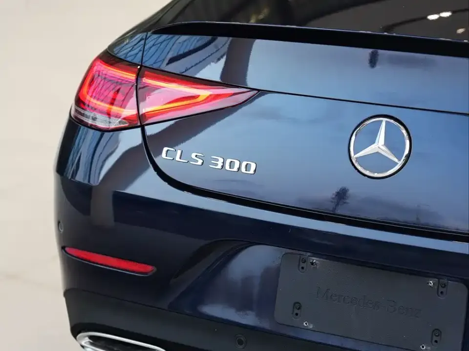 Mercedes-Benz CLS