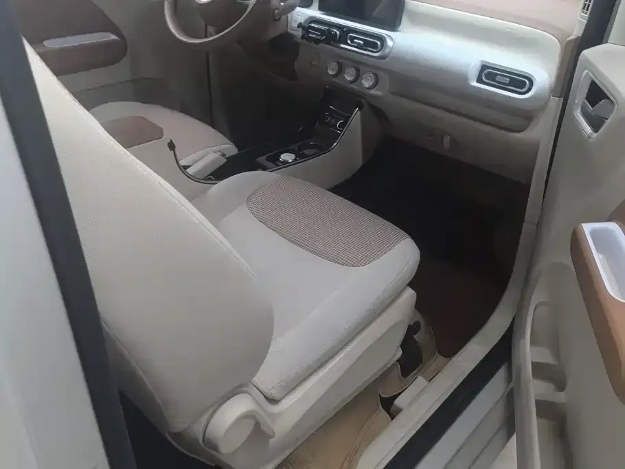 Wuling MINIEV