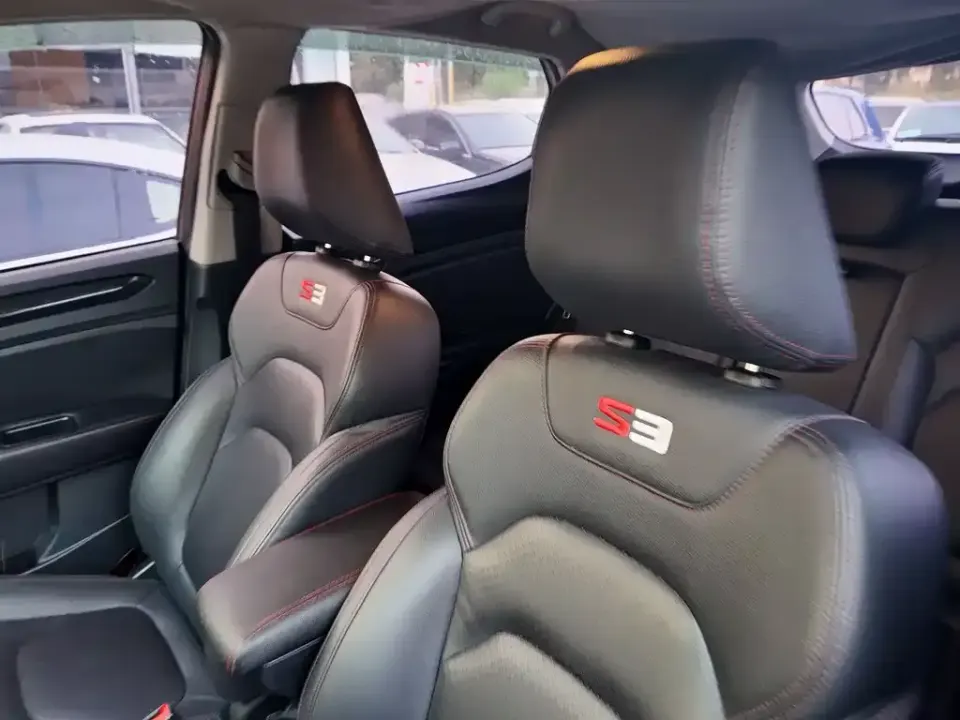 JAC Refine S3