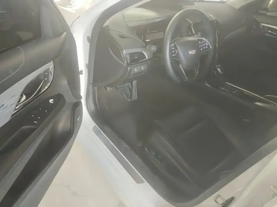 Cadillac ATS-L