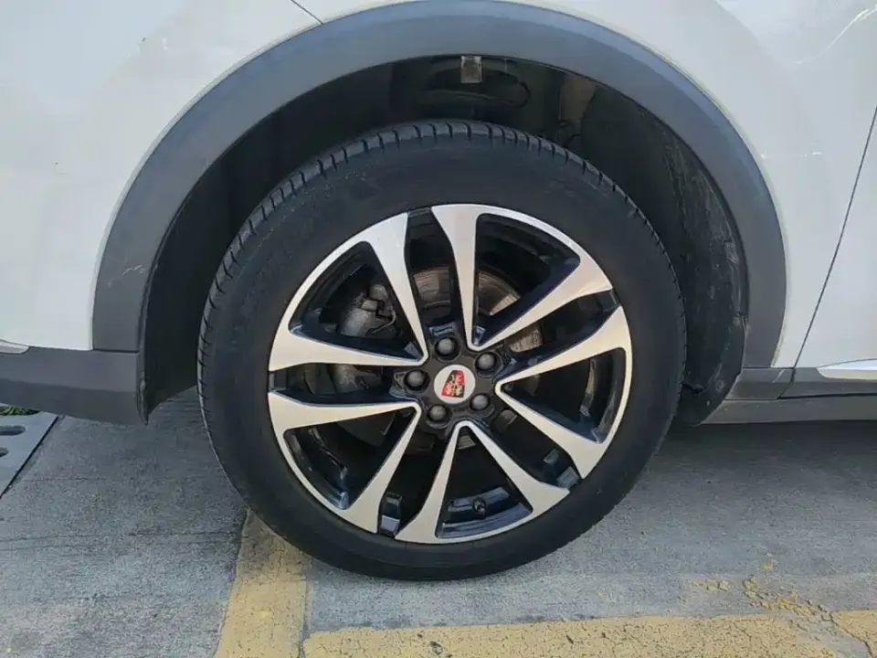 Roewe RX3
