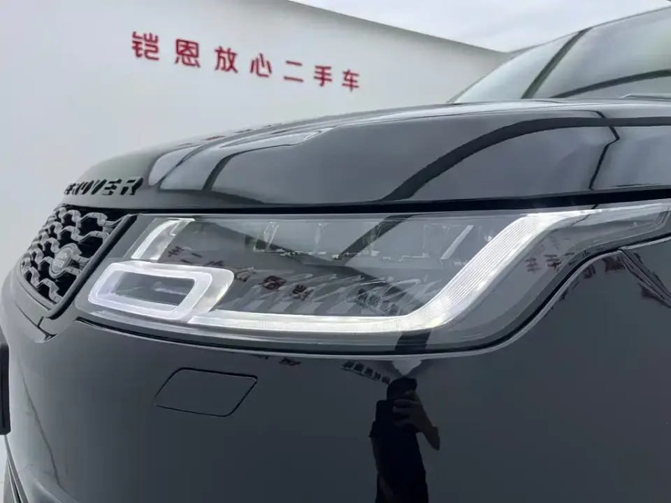 Land Rover Sport