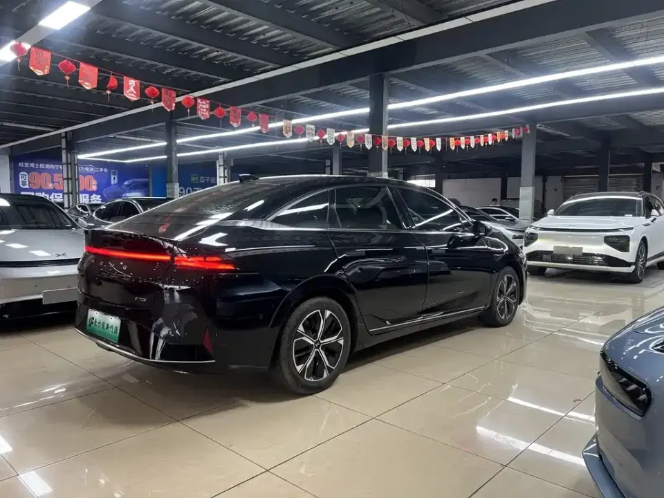 Xpeng P5