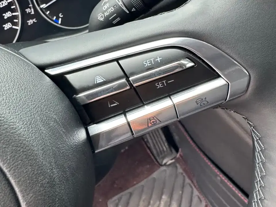 Mazda 3 Axela