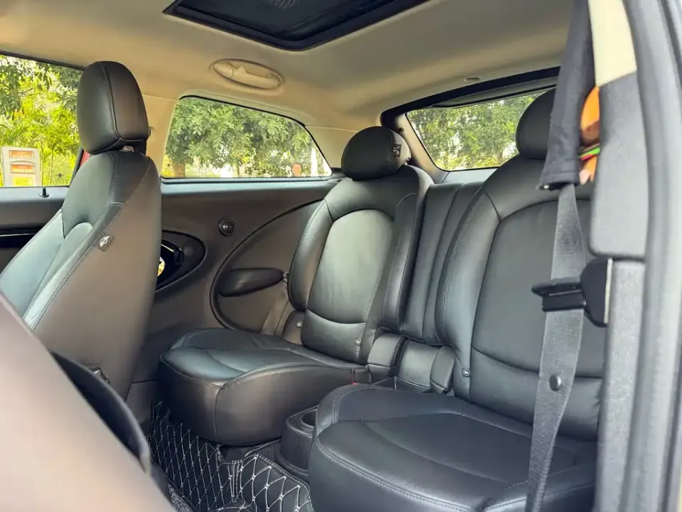MINI Mini Paceman