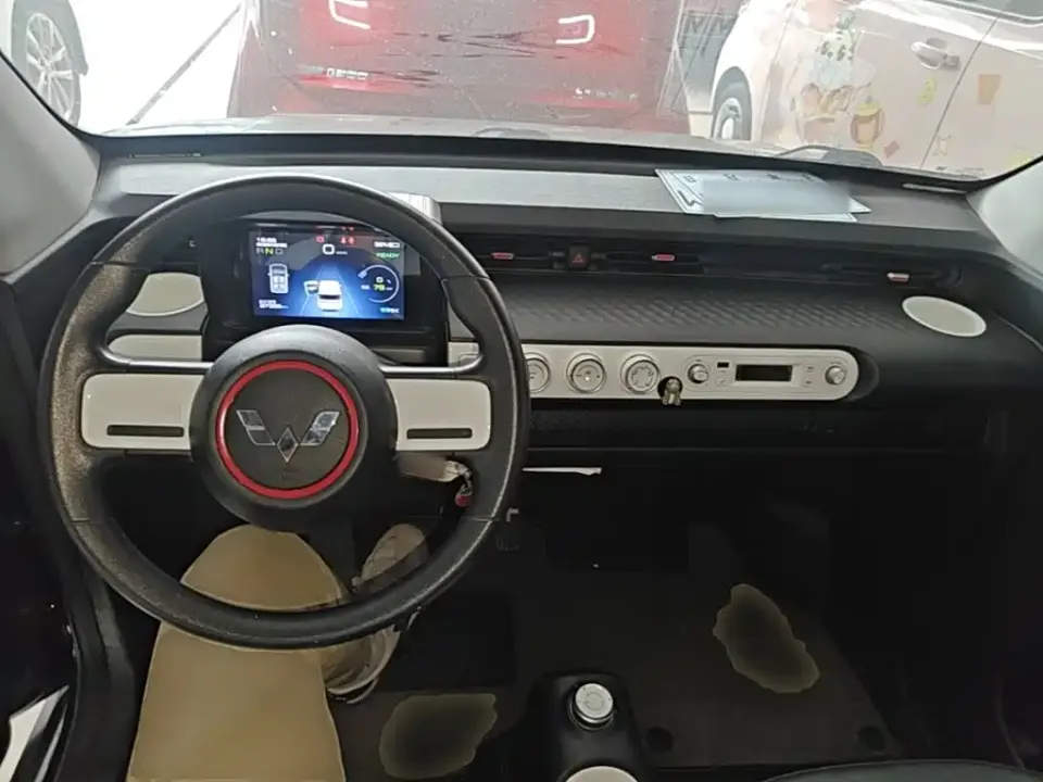 Wuling MINIEV