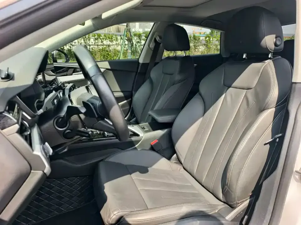 Audi A5 (Import)