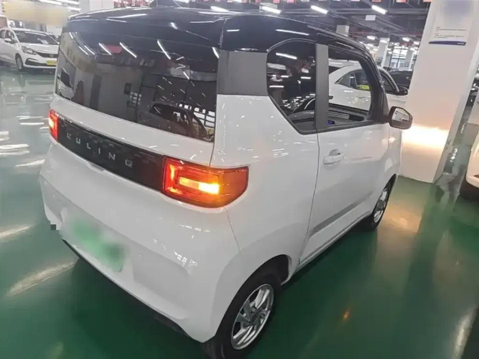 Wuling MINIEV
