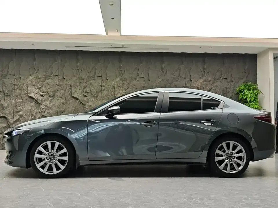 Mazda 3 Axela