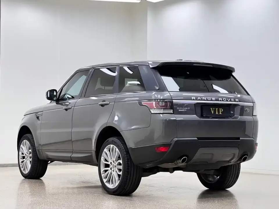 Land Rover Sport
