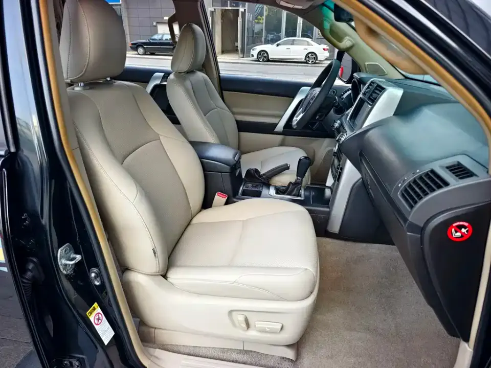 Toyota Prado