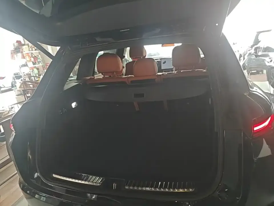 Li Li L7