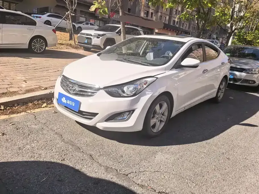 Hyundai Elantra Langdong
