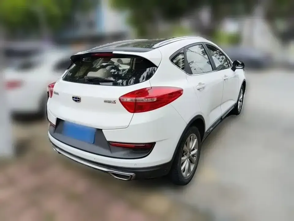 Geely Emgrand GS