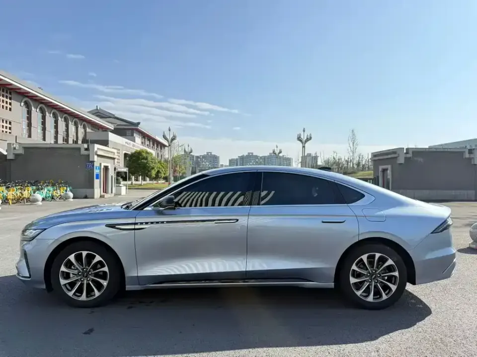 Lincoln Z