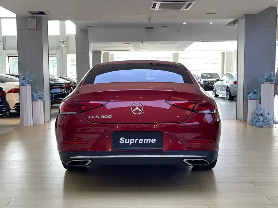 Mercedes-Benz CLS