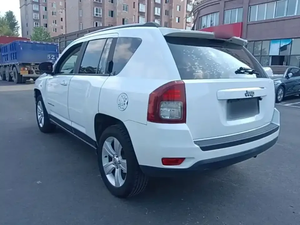 Jeep Compass (Import)