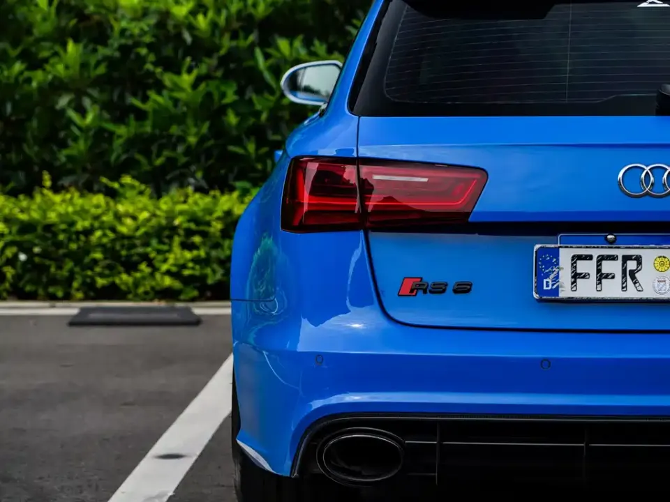 Audi RS 6
