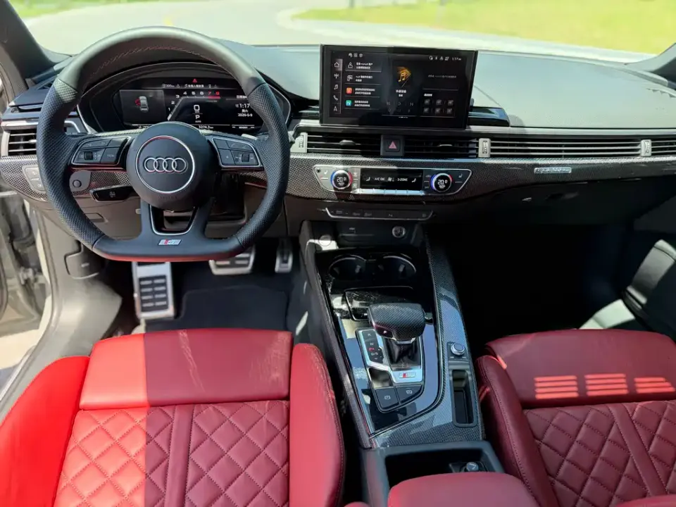 Audi S4