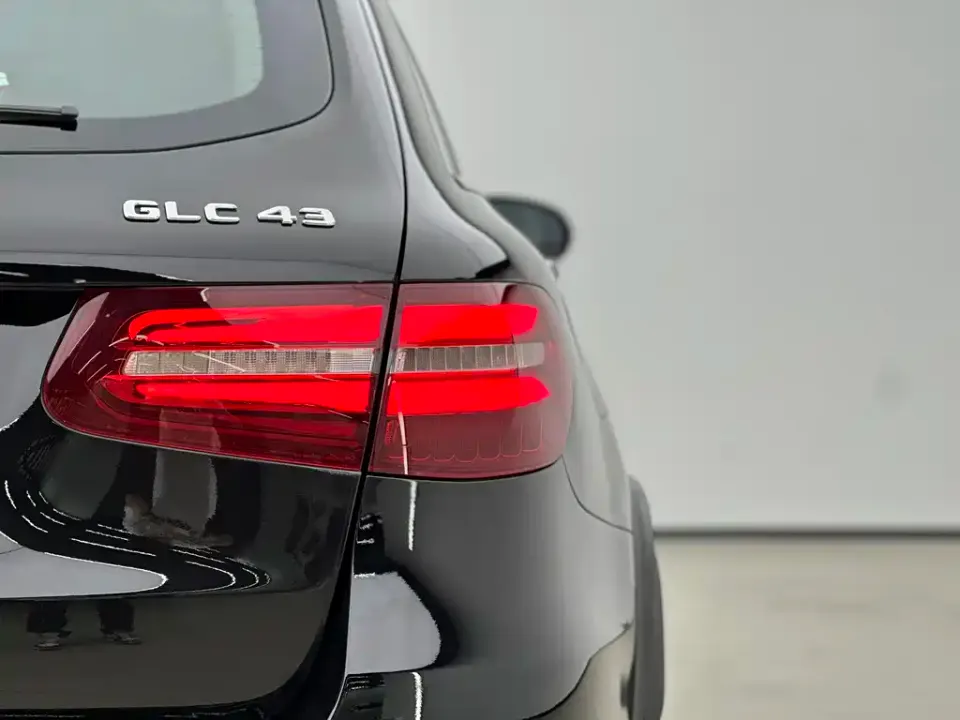 Mercedes-Benz GLC AMG
