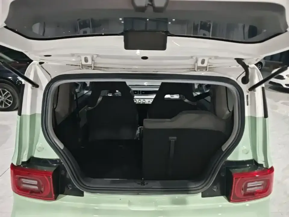 Wuling MINIEV