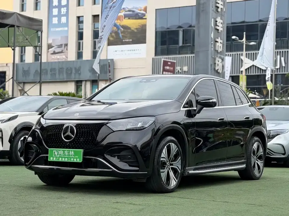 Mercedes-Benz EQE SUV