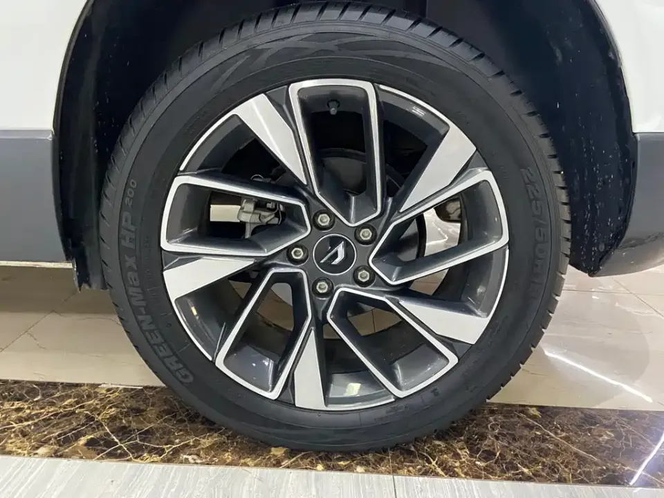 Jetta VS5