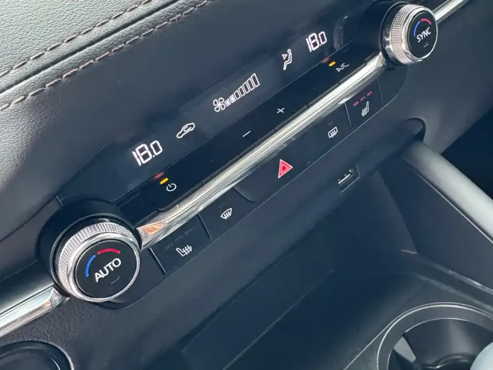 Mazda 3 Axela
