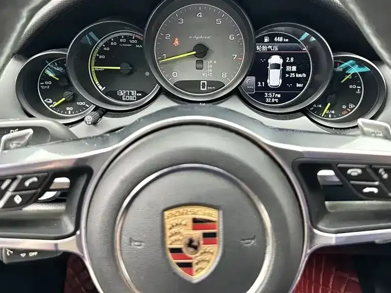 Porsche Cayenne Hybrid