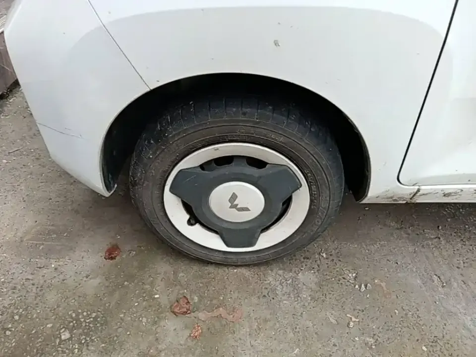 Wuling MINIEV
