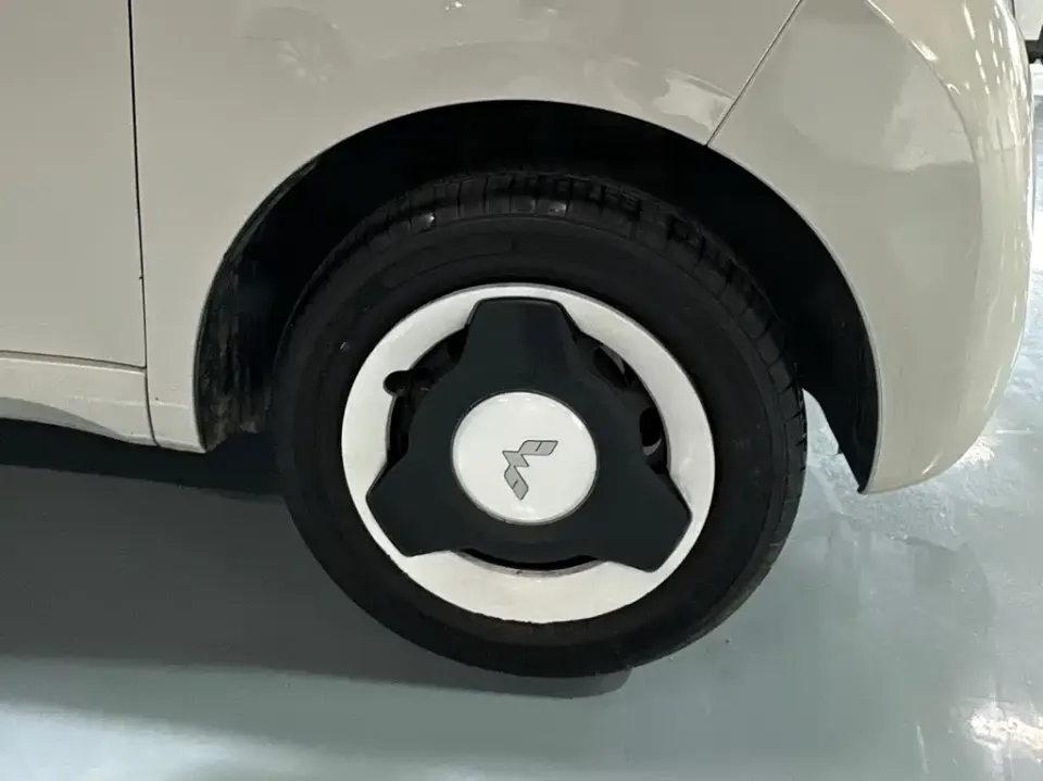 Wuling MINIEV
