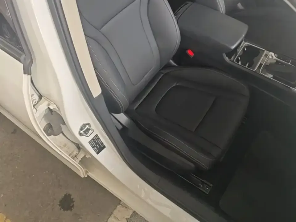 Bestune B70