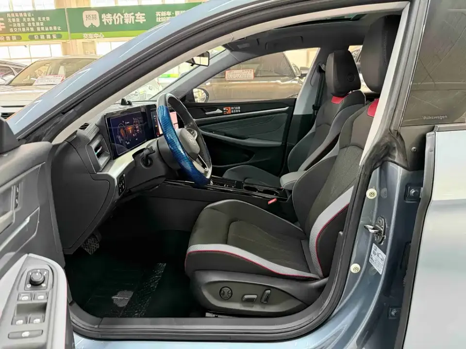 Volkswagen Lamando