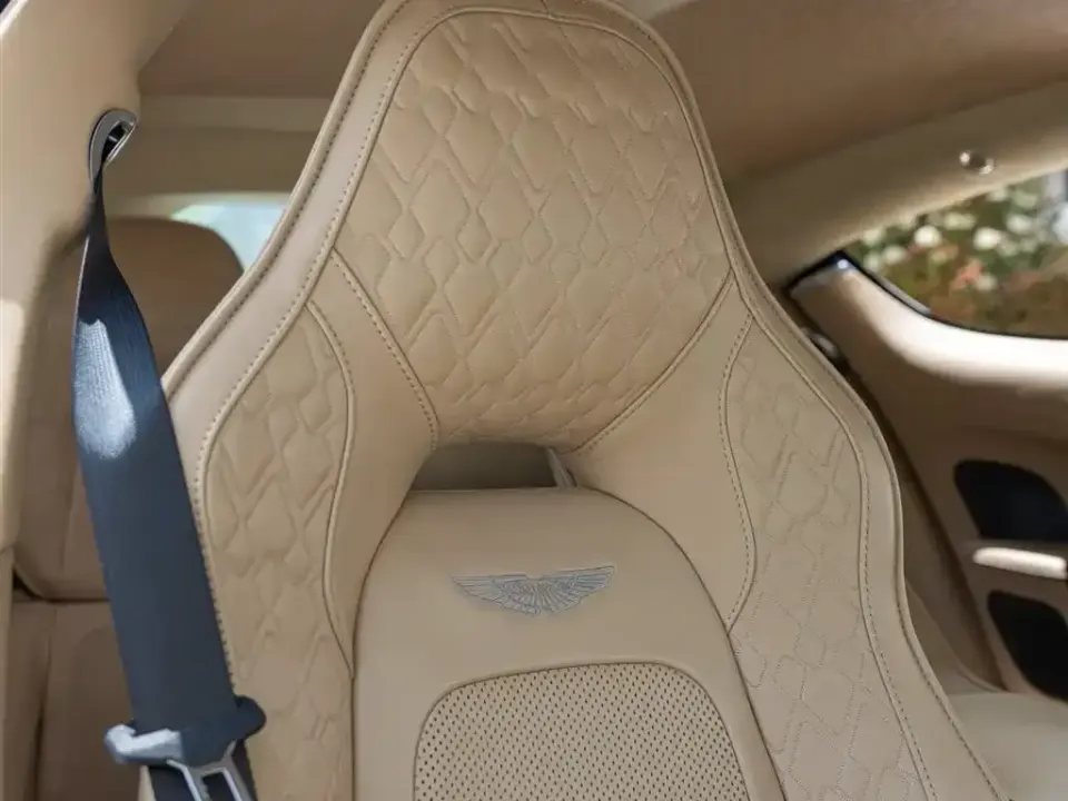 Aston Martin Rapide