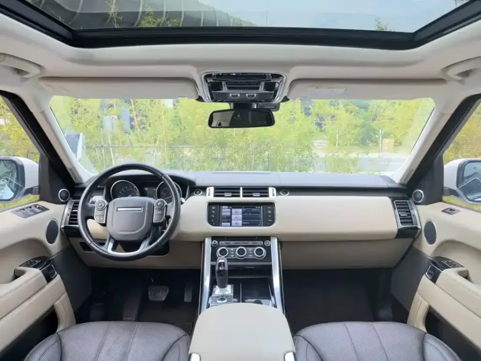 Land Rover Sport