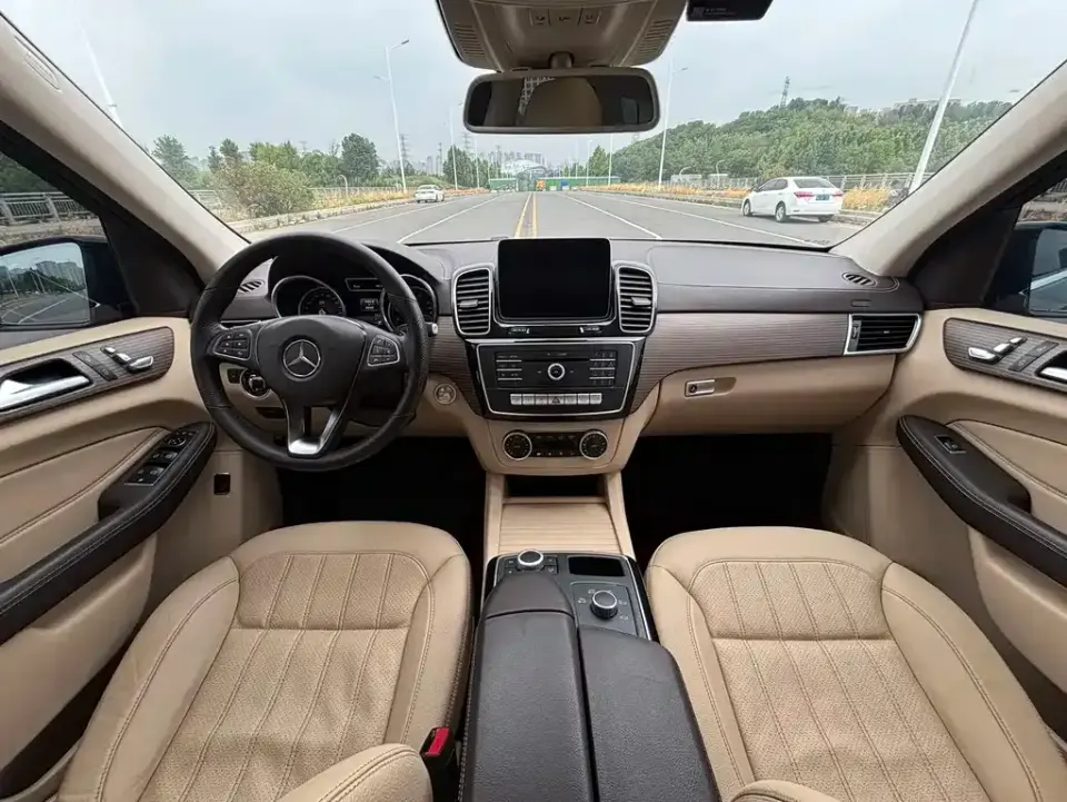 Mercedes-Benz GLE (Import)